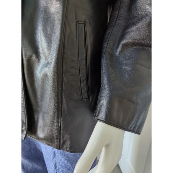 Wilsons Leather Black Tailored Button Up Leather Jacket Women Size L Lining flaw - Picture 6 of 12